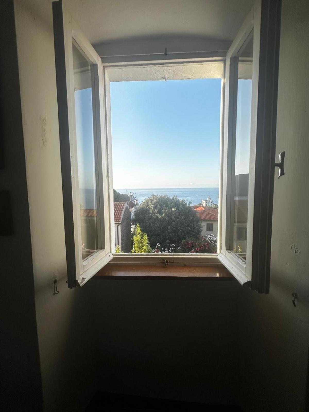 Maison Des Amis Villa Capraia Exteriör bild